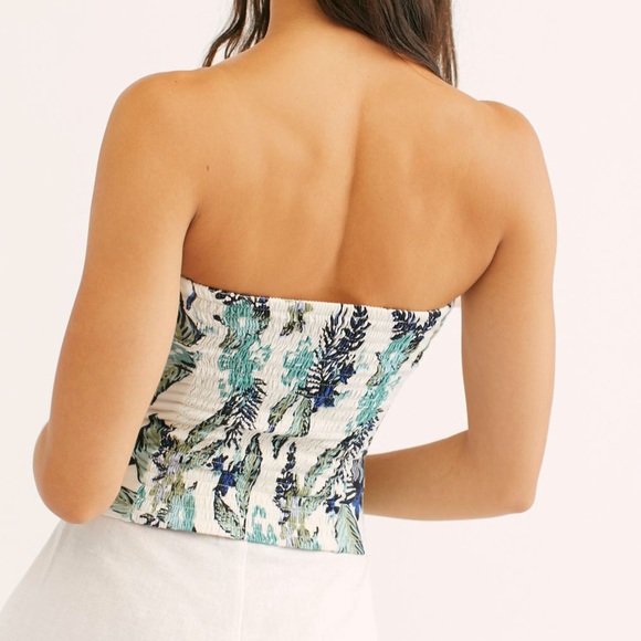 HP⭐️FP WE THE FREE Tropicali Tube Top NWT M Ivory - Picture 4 of 7